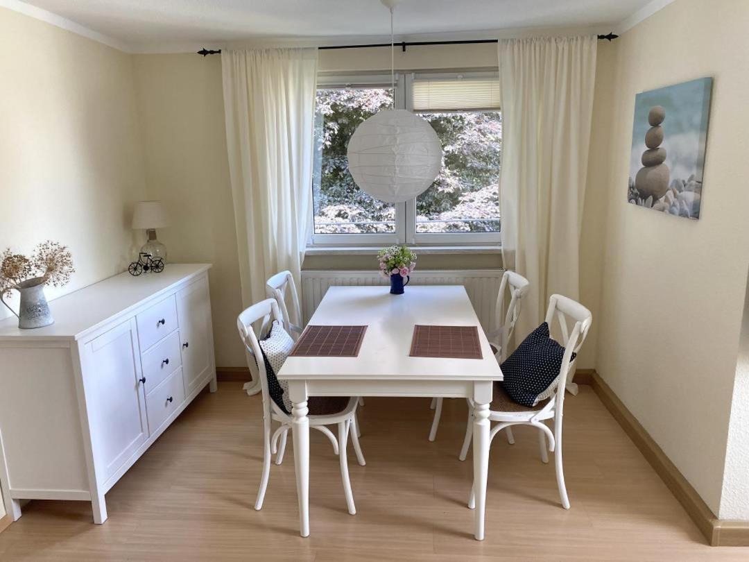 Neu! Moderne Fewo Schieke ชไลซ์ ภายนอก รูปภาพ