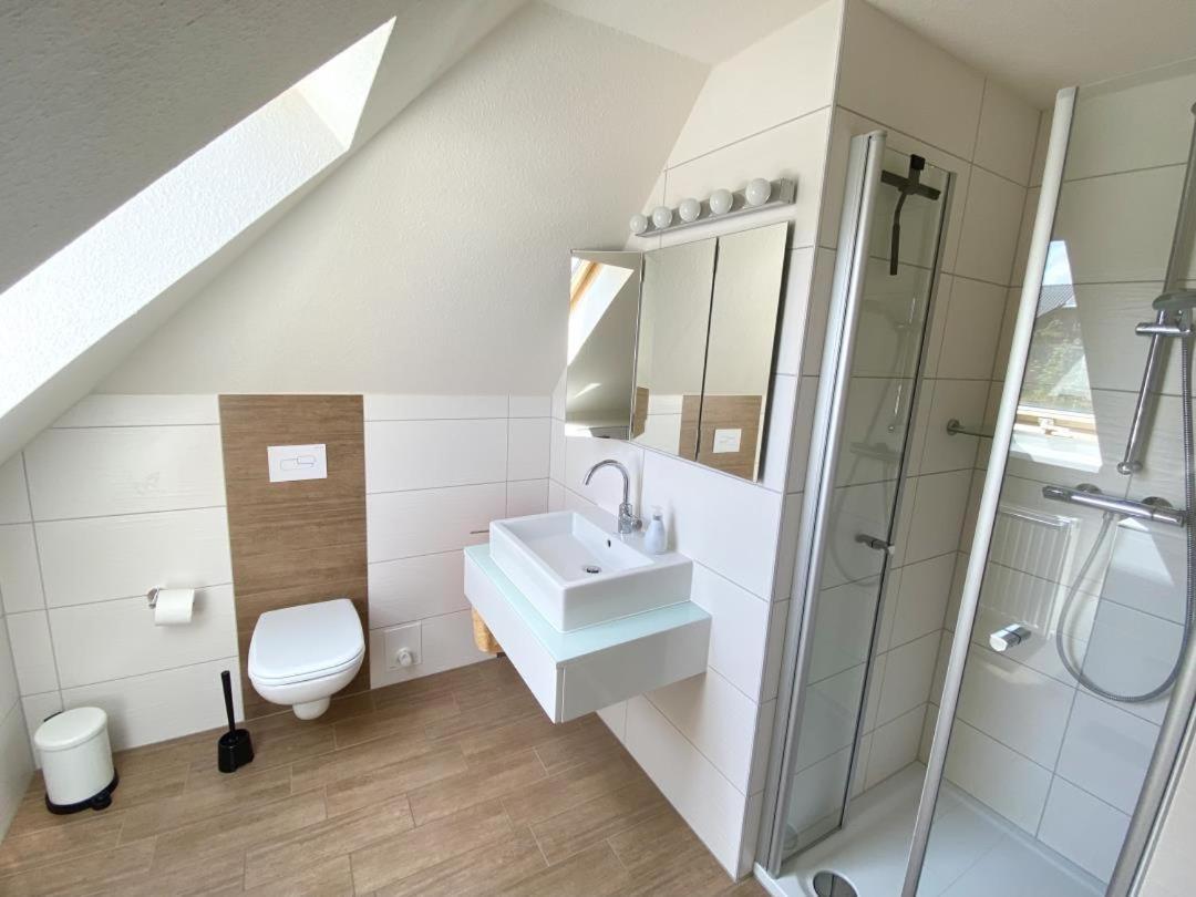 Neu! Moderne Fewo Schieke ชไลซ์ ภายนอก รูปภาพ